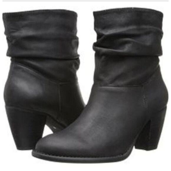 Steve Madden Welded Sz 10 Womens Black Leather Heel Ankle Boots Retails For $129 - Picture 1 of 6
